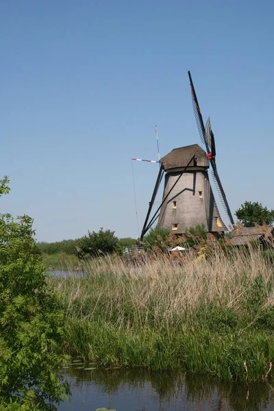 荷兰村风车 — 图库照片