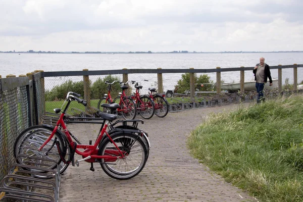 Location de vélos à Marken — Photo