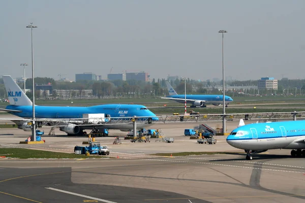 Traffico di aerei nella zona di Schiphol — Foto Stock