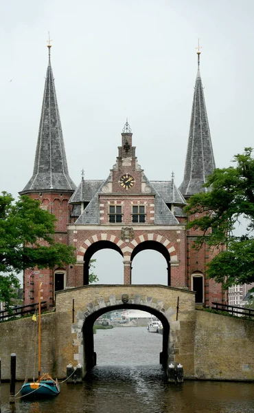 Den Waterpoort eller Hoogendster Pijp — Stockfoto