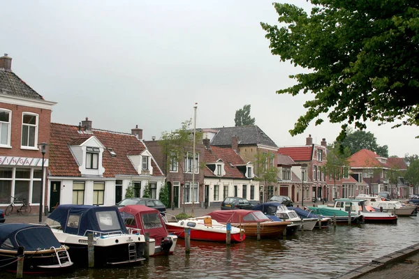 Uitzicht op de stad in het centrum van de stad — Stockfoto