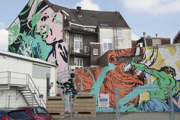 Boyalı duvar, sokak sanatı ifade