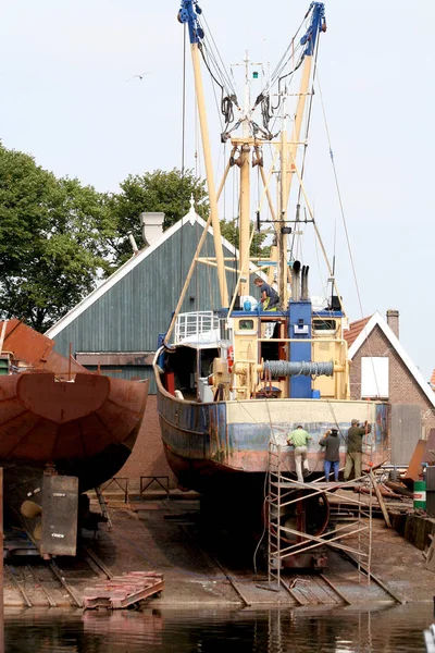 Rutschbahn im Hafen von Urk — Stockfoto