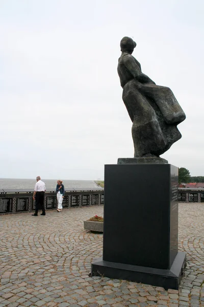 Eksik veya ölü balıkçılar için anıt — Stok fotoğraf