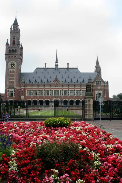 The Peace Palace in The Hague — Stock Photo, Image