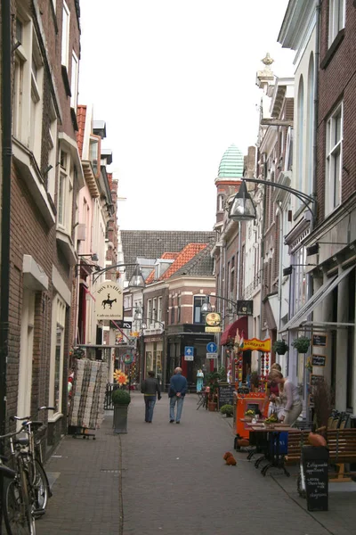 Korte Bisschopsstraat is een winkelstraat — Stockfoto