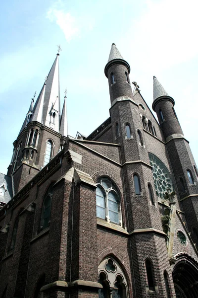 Esterno della chiesa Nostra Signora del Sacro Cuore — Foto Stock