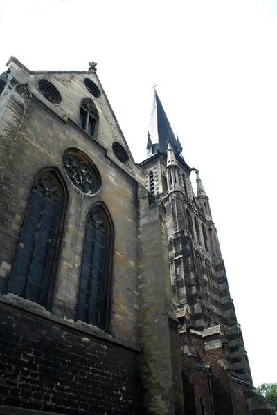 Außenansicht des st petrus in sittard — Stockfoto