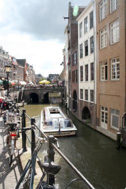Oude Gracht Utrecht en önemli kanal olduğunu