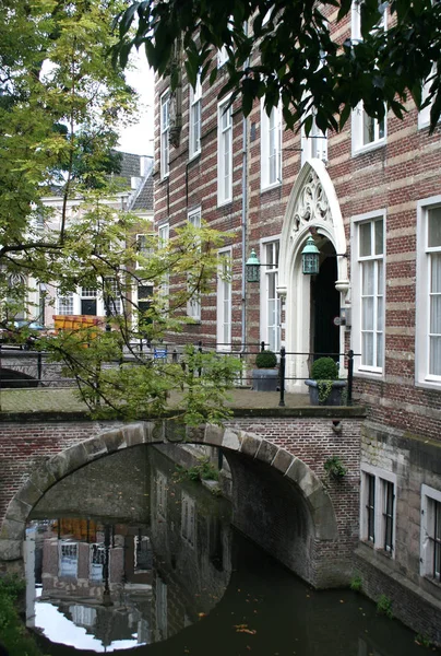 Street view in the Kromme Nieuwegracht — Stock Photo, Image