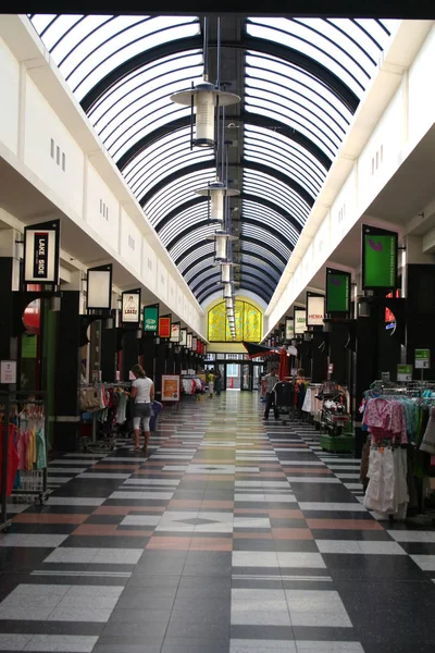 Veendam 'daki alışveriş merkezi. — Stok fotoğraf