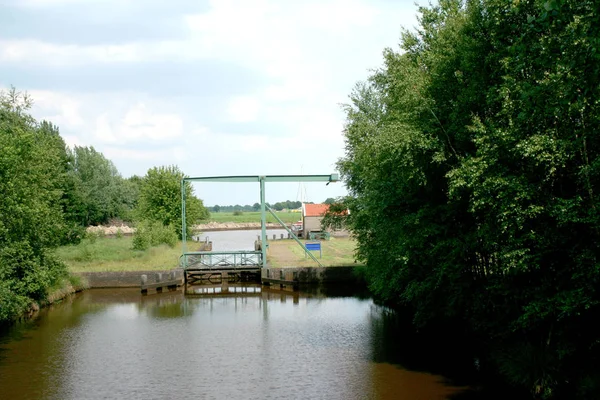 Colonie de tourbe et musuem en plein air dans le village de Barger-Compascuum — Photo