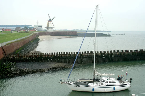 A Vlissingen kikötő bejáratánál — Stock Fotó