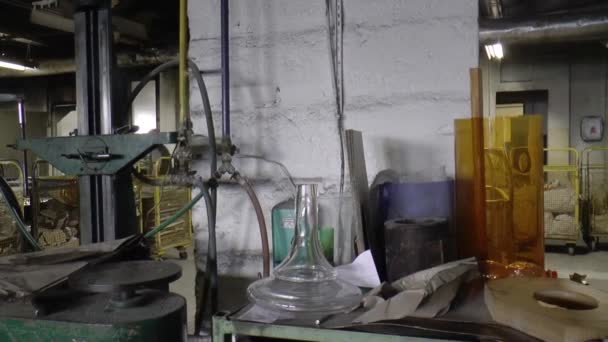 Inneren Der Glasbläserei Egermans Bohemian Industrial Factory — Stockvideo