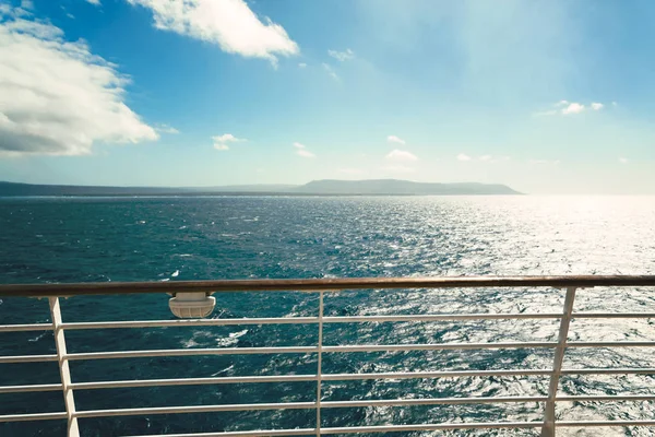 Cruise Gemi Güverte