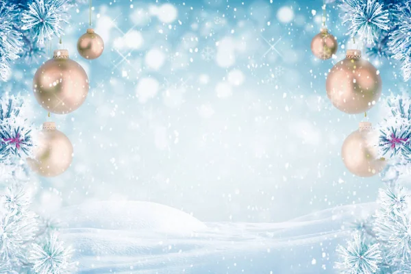 Fundo Natal Com Ornamentos Dourados Neve Caindo — Fotografia de Stock