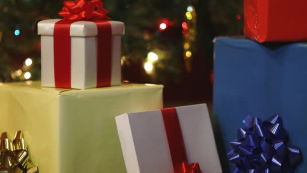 Подарки Рождественские Елки Огни Фона — стоковое видео