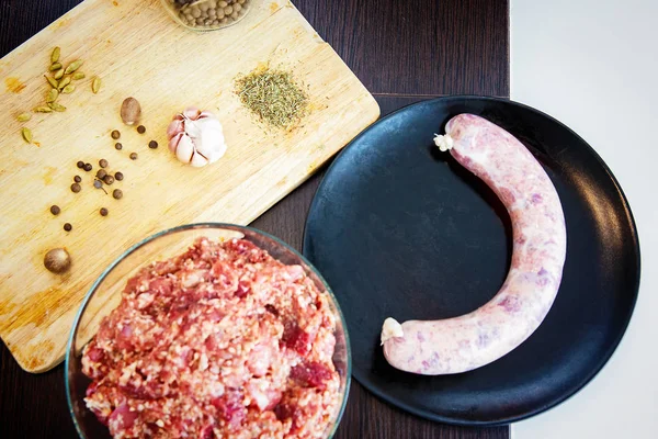 Fare salsiccia fatta in casa — Foto Stock