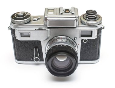 Beyaz arka plan üzerinde izole eski retro ince tabaka fotoğraf makinesi. Düz yatıyordu, en iyi görünümü