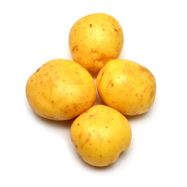 Beyaz arka planda izole edilmiş patates sebzesi. Düz yatıyordu, üst v