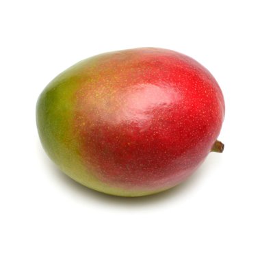 Beyaz arka planda tamamen izole edilmiş bir mango. Çok renkli güzel.