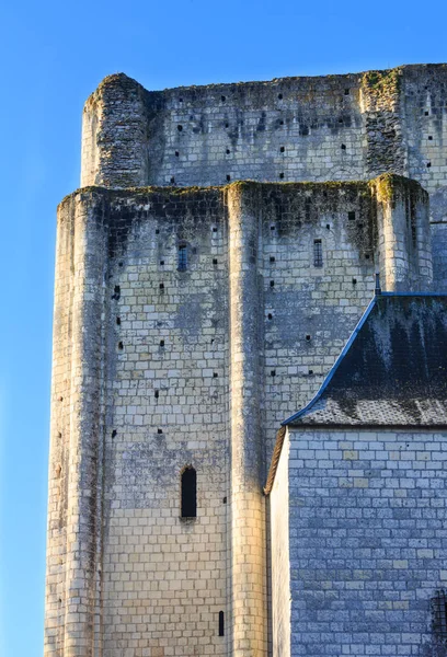 Средневековые стены Лоша, Франция — стоковое фото