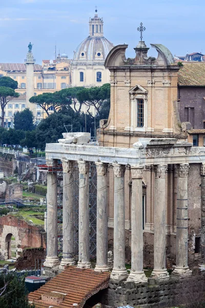 ローマでのローマのフォーラム、イタリア. — ストック写真