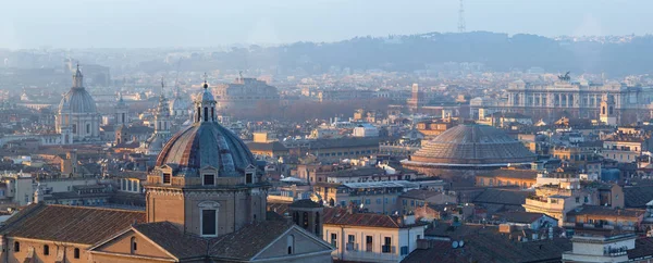 Rome city top panorama, Italië. — Stockfoto