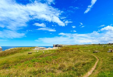 Yaz kıyısında dinlenme yer.