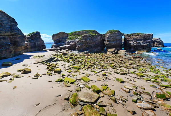 Sommaren Atlantkusten och strand (Galicien). — Stockfoto