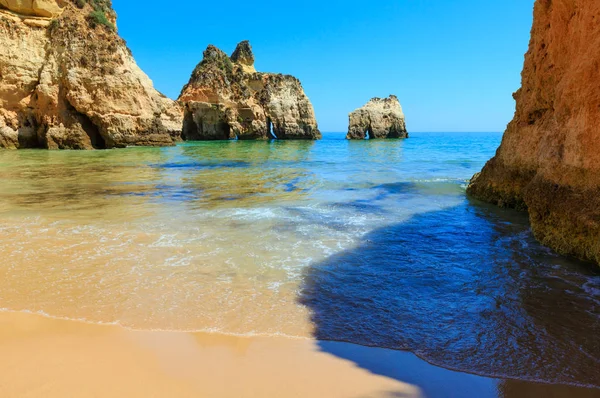 Plaży w Algarve Dos Tres Irmaos (Portugalia) — Zdjęcie stockowe