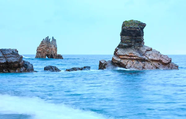 Deniz manzarası portizuelo Beach, asturias, İspanya. — Stok fotoğraf