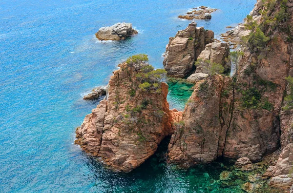 Verano mar costa rocosa vista (España ). —  Fotos de Stock