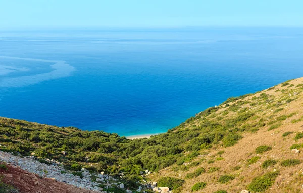 Sommer ionische Meeresküste, Albanien. — Stockfoto