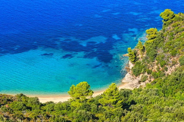 Costa del mar Egeo (Chalkidiki, Grecia ). —  Fotos de Stock