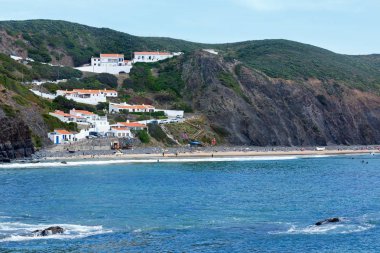 Arrifana Plajı (Aljezur, Algarve, Portekiz).