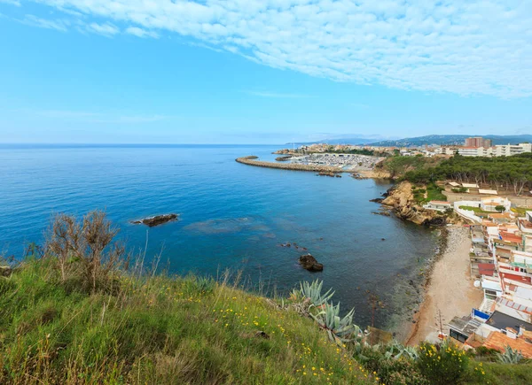 Verão vista da costa do mar (Palamos, Espanha ). — Fotografia de Stock