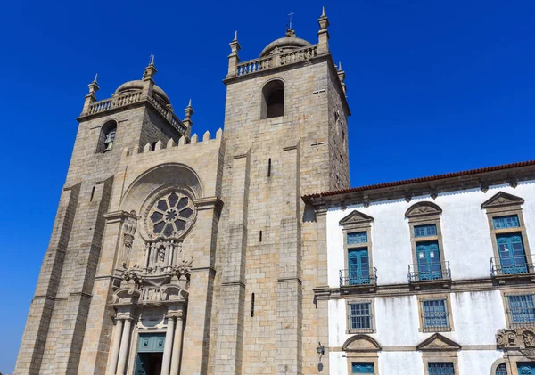 Katedrála v Porto, Portugalsko. — Stock fotografie