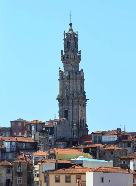 Вид сверху на город Порту (Португалия) ). — стоковое фото