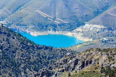 Göl sierra Nevada, İspanya.