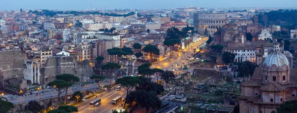 Rom Stadtpanorama, Italien. — Stockfoto