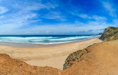 Cordoama beach (Algarve, Portekiz).