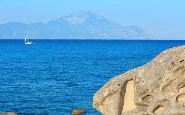 Costa del mar Egeo (Chalkidiki, Grecia ). — Foto de Stock