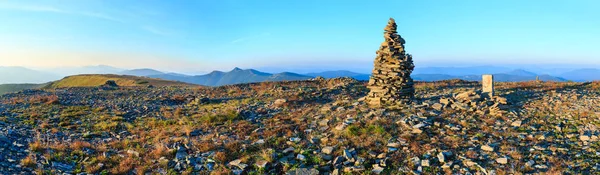 Summer morning mountain view (Carpathian, Ukraine). — Stock Photo, Image