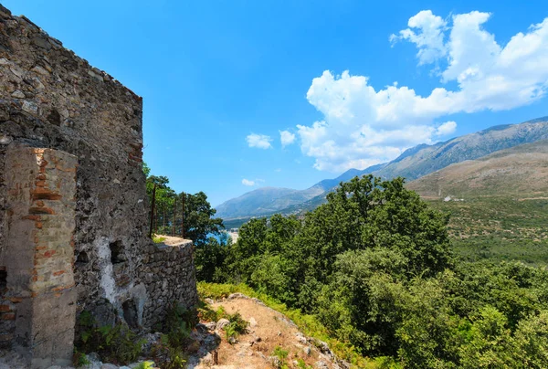 Reruntuhan biara, Albania . — Stok Foto