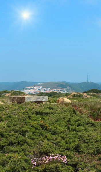 Güneşli Carrapateira Köyü, Portekiz. — Stok fotoğraf