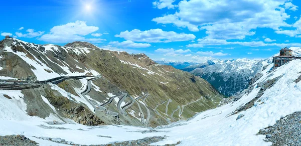 Sommer sonnig glänzend stelvio pass (italien) — Stockfoto