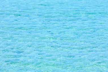 Deniz akan su yüzeyi