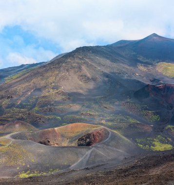 Etna yanardağı görünümü, Sicilya, İtalya