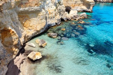 Faraglioni Torre Sant Andrea, İtalya